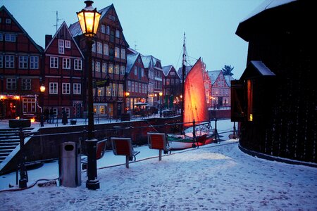 Old port winter abendstimmung