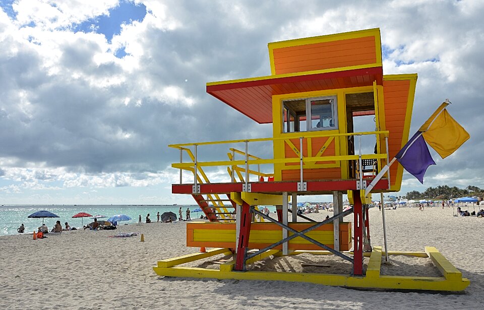 Rescue house beach sea
