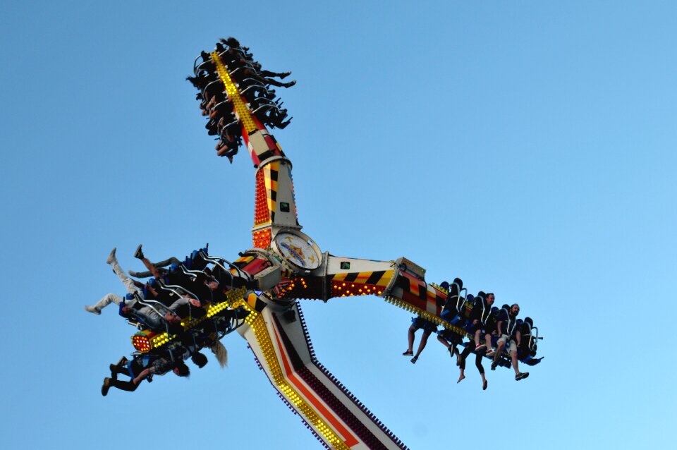 Carousel entertainment