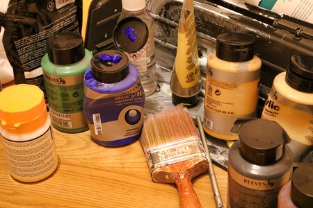 Acrylic paint paintbrush