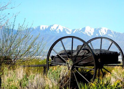 Wagon wheels utah photo