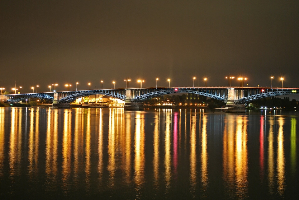 Night photograph bridge city