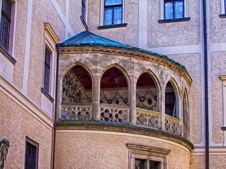 Arches architecture window