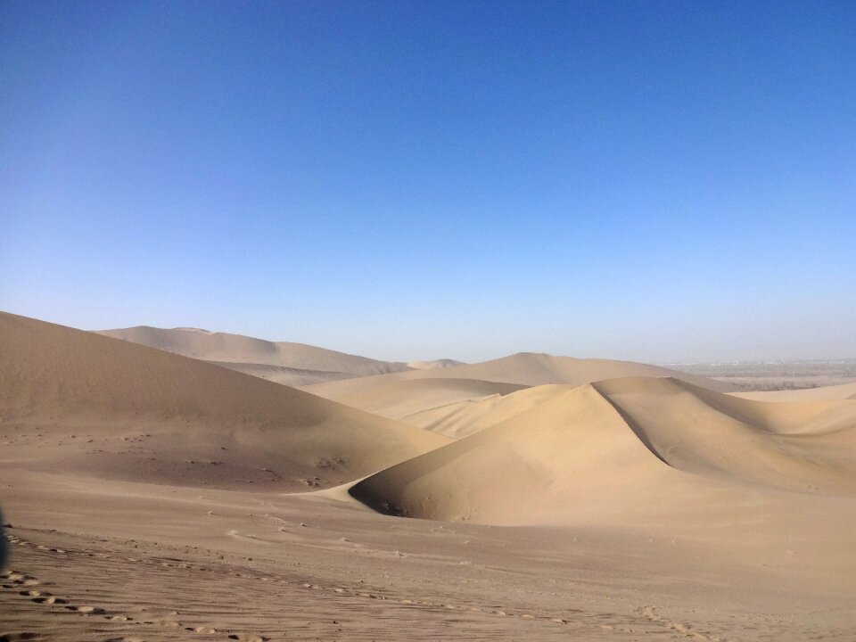 Desert dunhuang mingsha photo