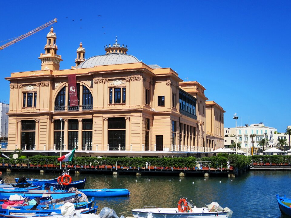 Theater building fishing port