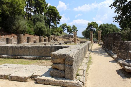 Tourism history architecture