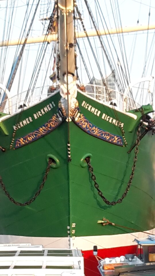 Hamburg sea sail