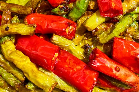 Green red oil