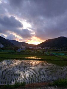 Evening glow sunset Free photos