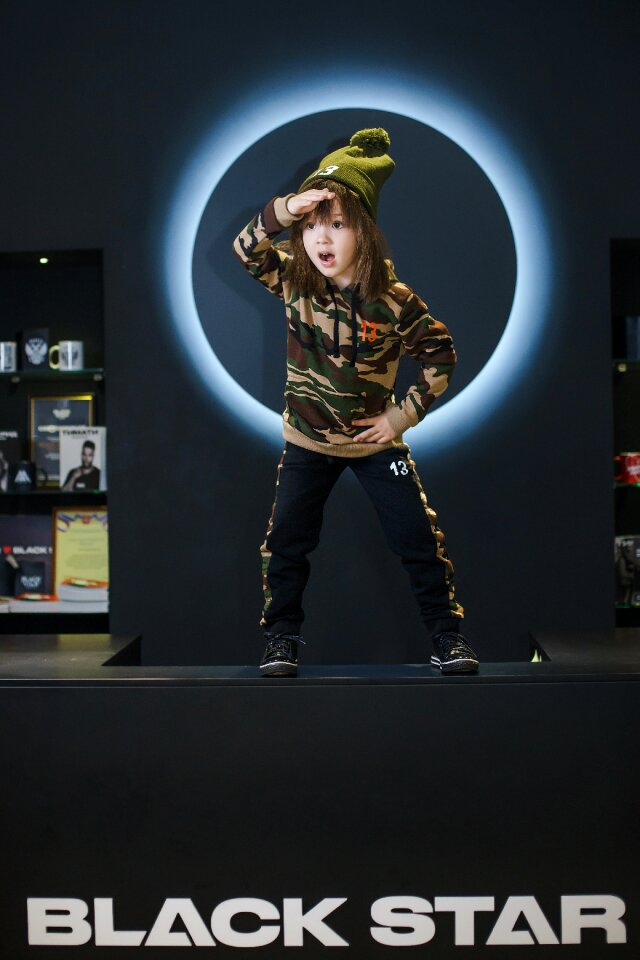 Dance style posture