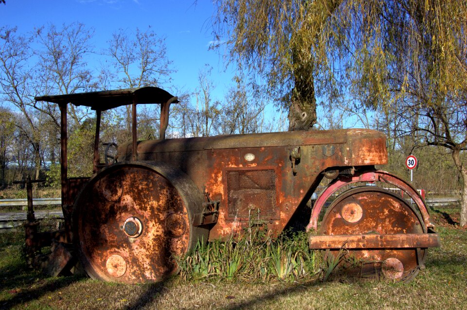 Rusty old rust