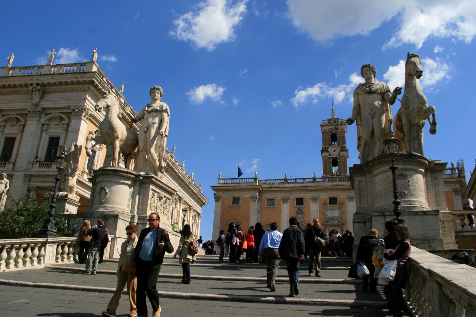 Capital history monuments