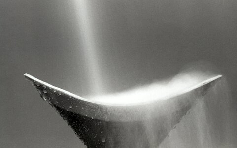 Experimental water drops bowl photo