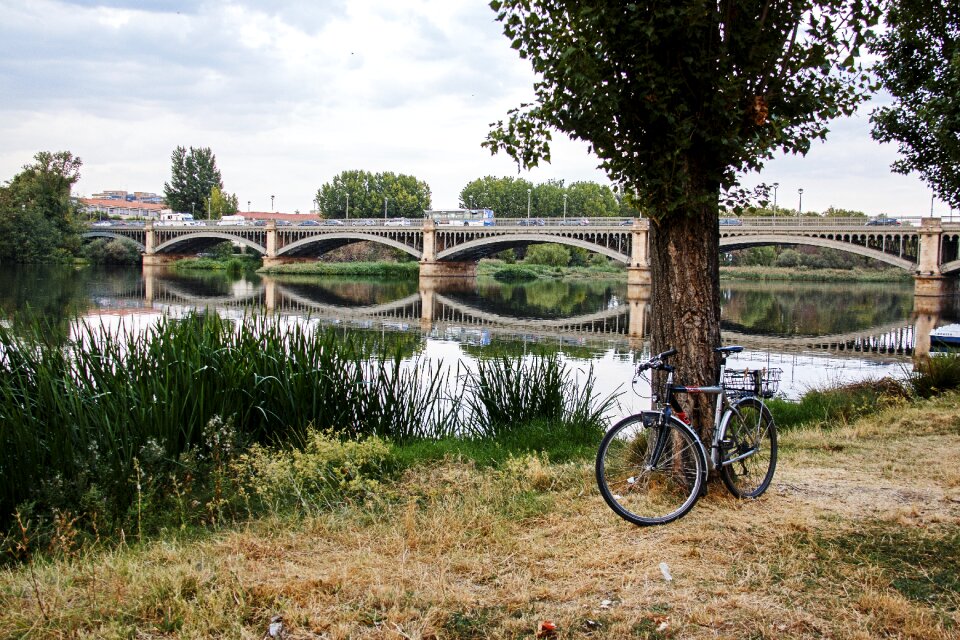 Bicycle waters landscape