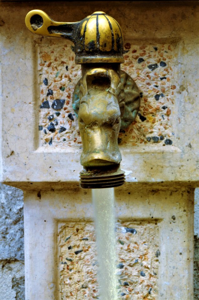 Faucet fontana water