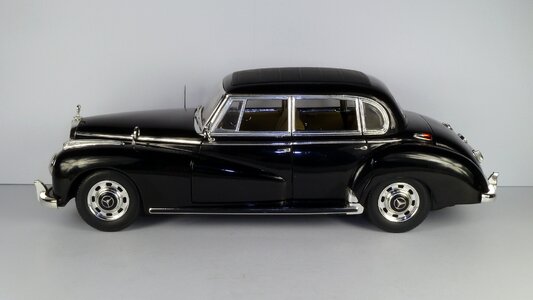 1x18 model car ricko