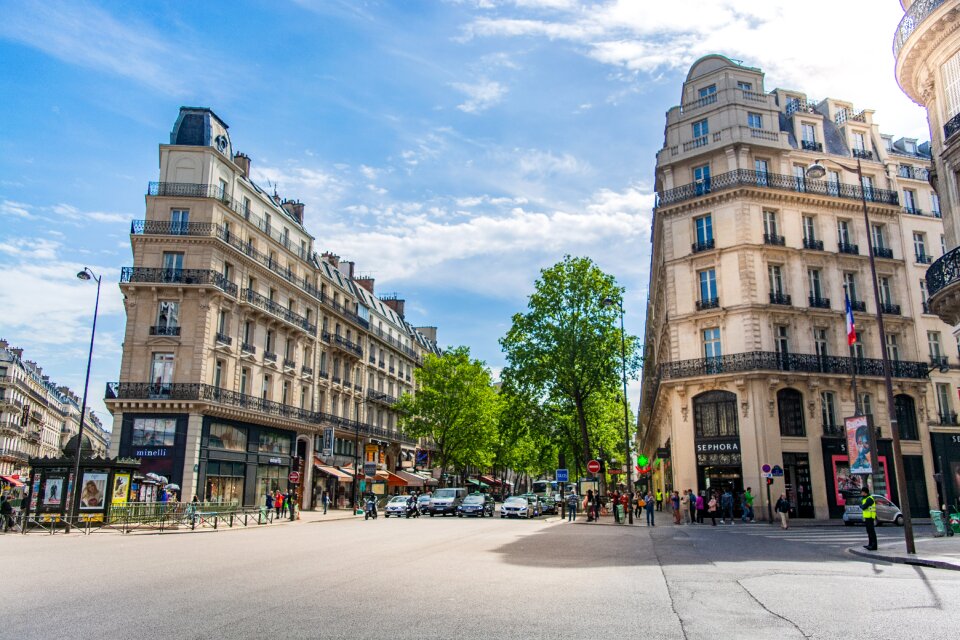 City building travel