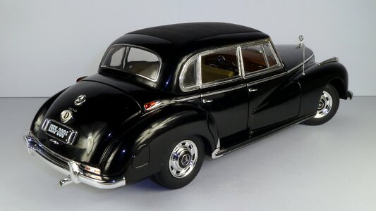 1x18 model car ricko