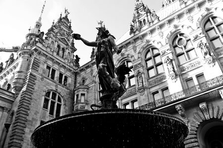 Monument sculpture black and white photography
