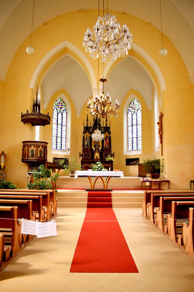 Christianity catholic building
