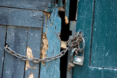 Expiration lock door