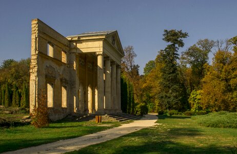 Arboretum hungary lonely