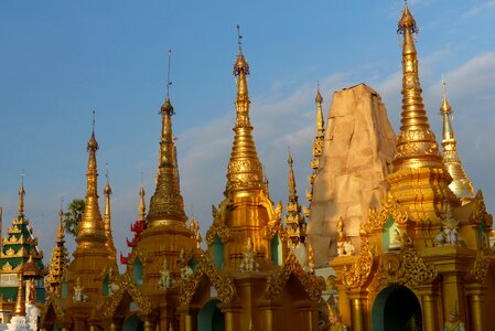 Pagoda yangon