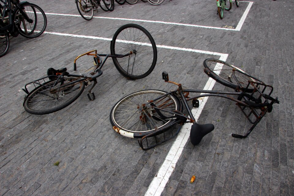 Wheels cycling vehicle