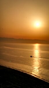 Sea sun boat