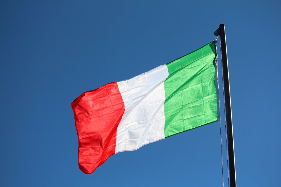Italy flag the flagpole