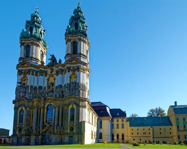 Monastery church of mariä himmelfahrt church architecture