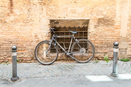 Old cycle urban photo