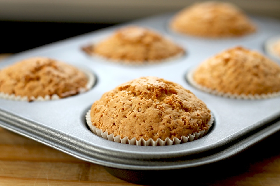Cupcakes baking pans