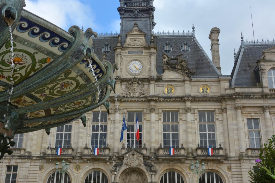 Water limoges architecture