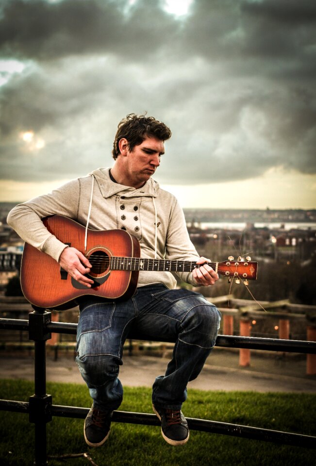 Man musician guitarist