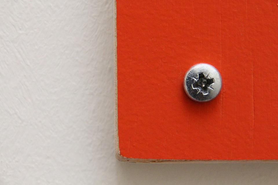 Cross metal screwdriver