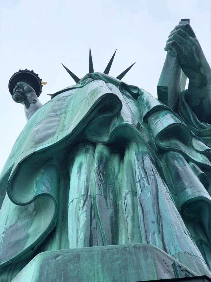 America monument statue