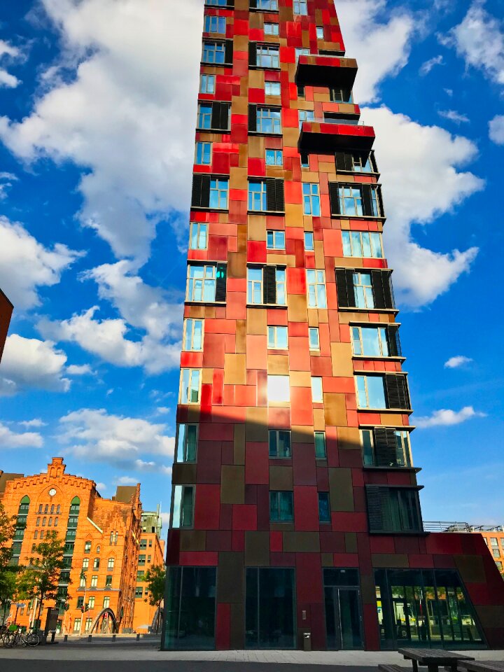 Port architecture landmark