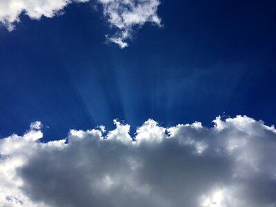 Sol rays dramatically