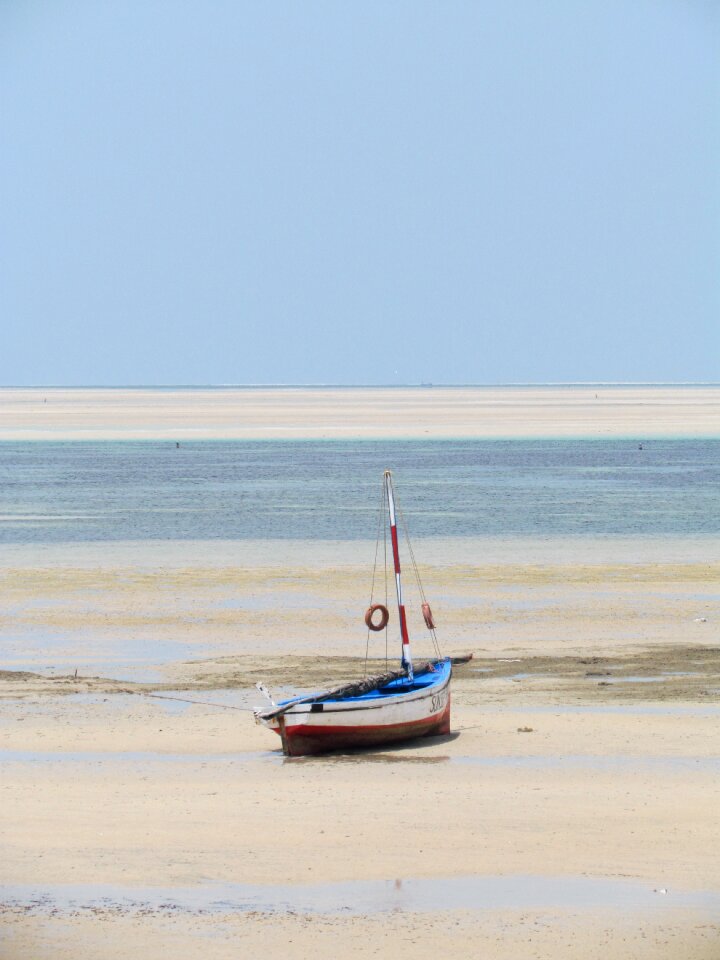Water sail beach