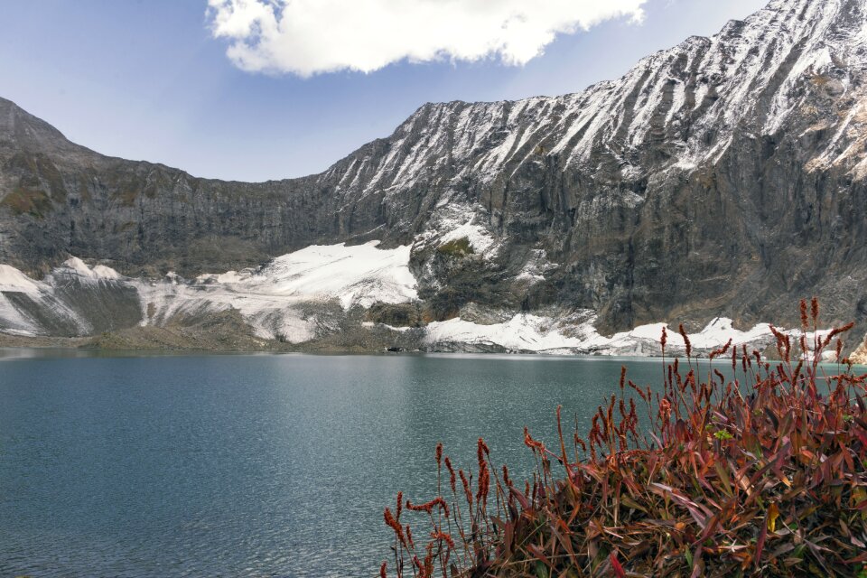 Mountains range north