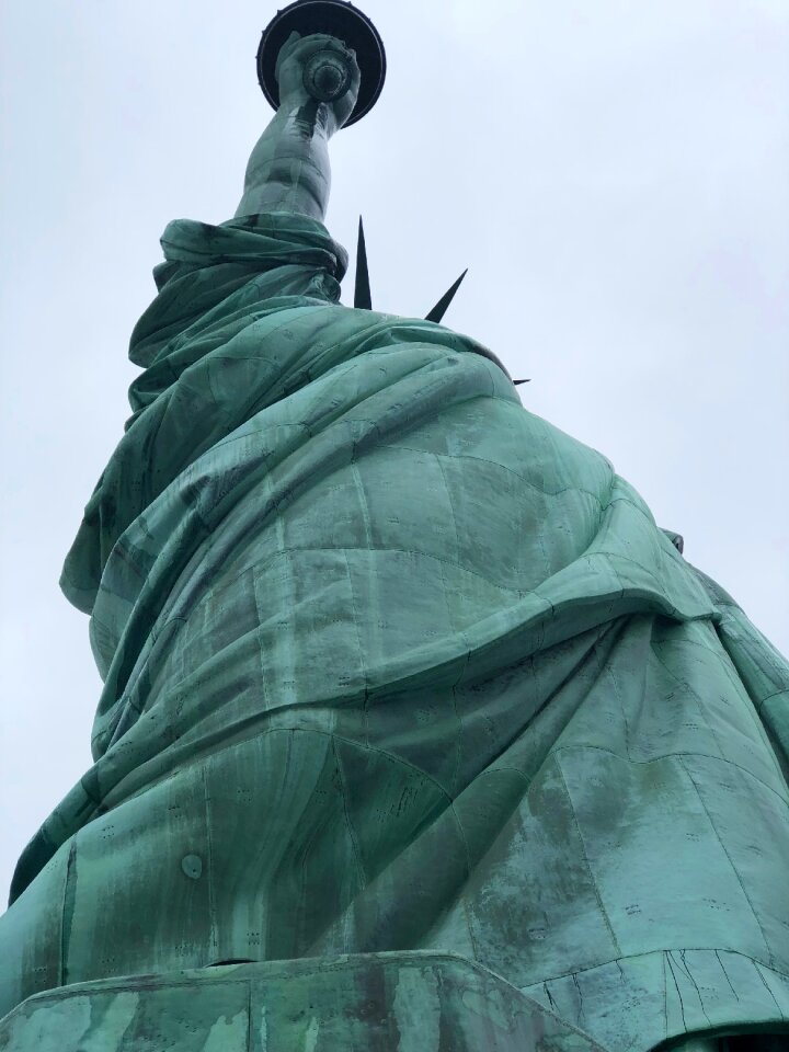 America monument statue