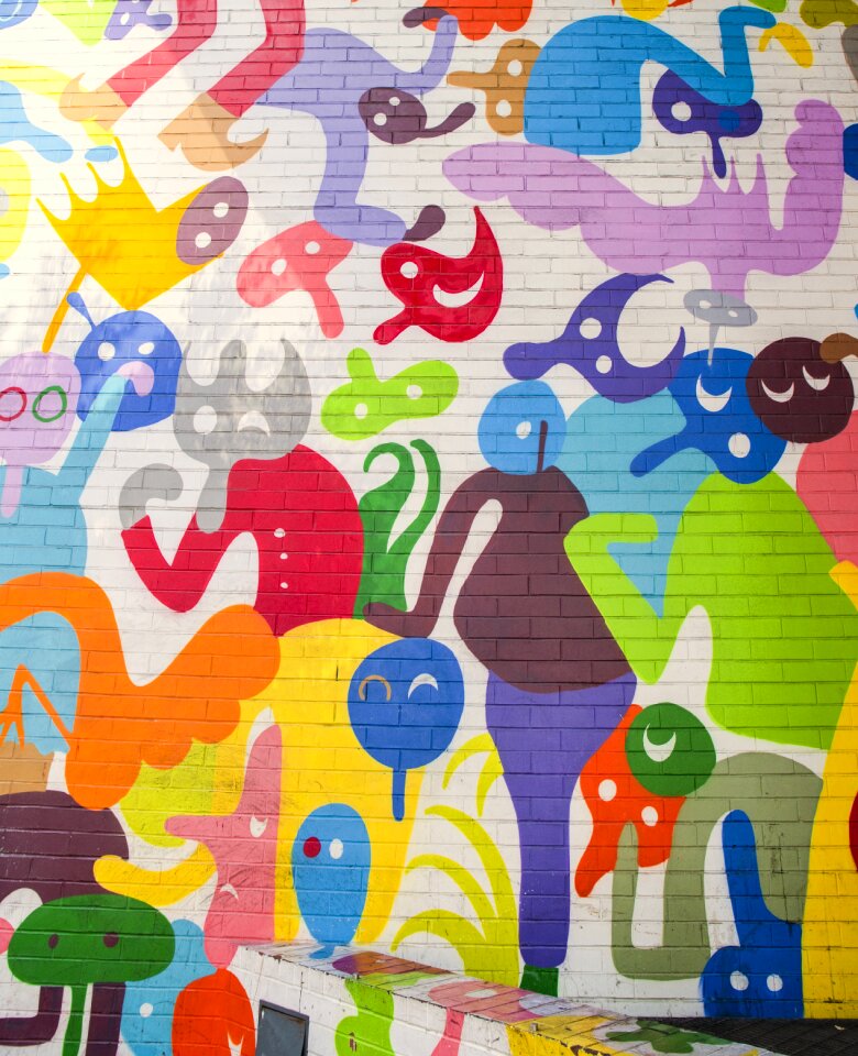 Drawing colorful tourism