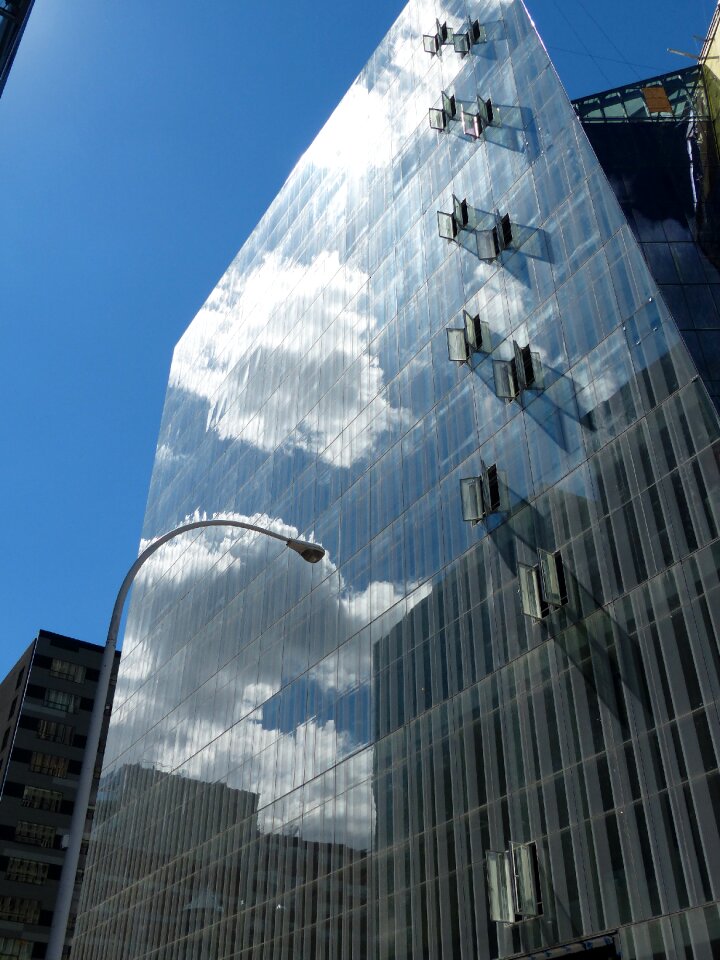 Glass window