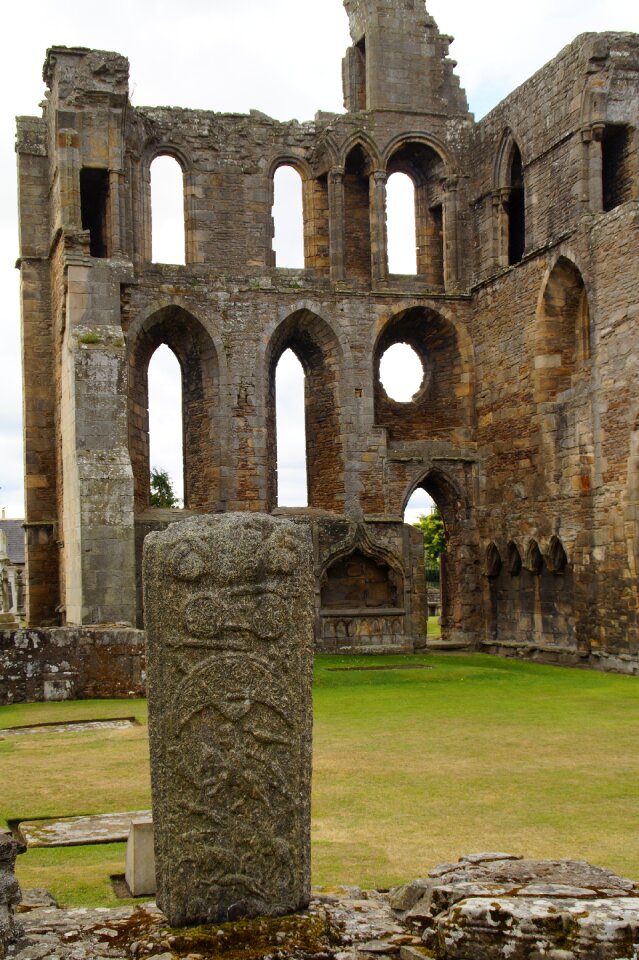 Ruin picts pictish stone