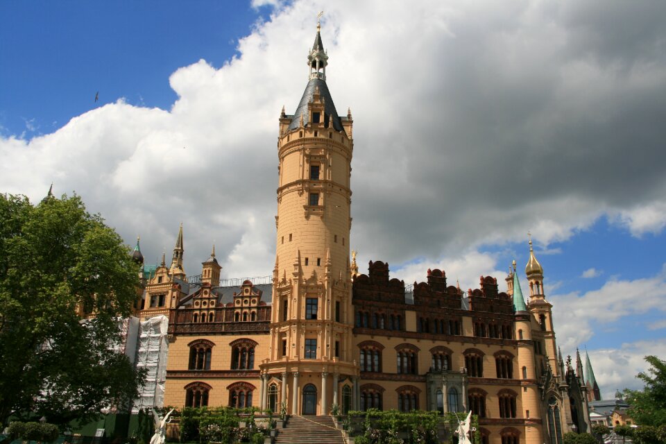 State capital mecklenburg western pomerania architecture