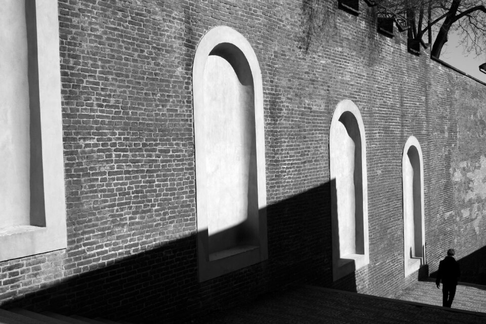 City light shadows