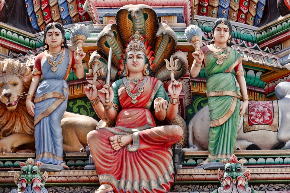 Singapore temple culture