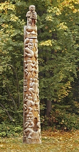 British columbia carved sculpture photo