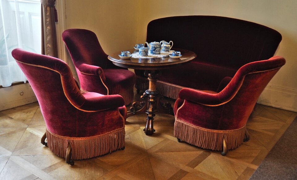 Old style interior design
